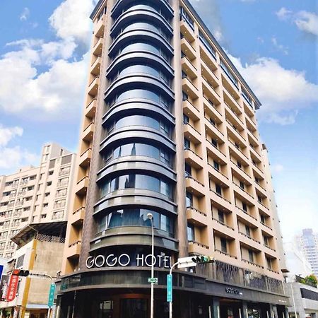 Gogo Hotel Taichung Exterior foto
