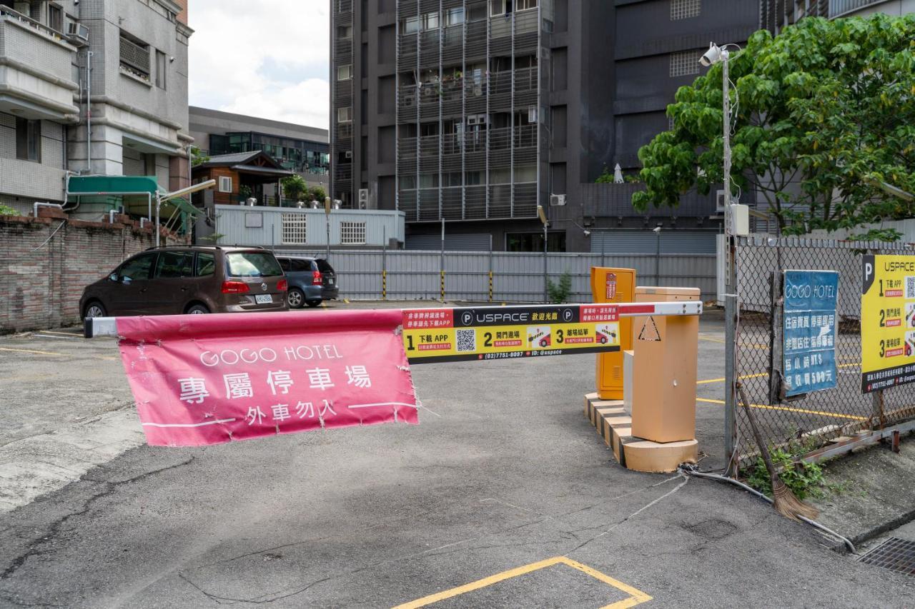 Gogo Hotel Taichung Exterior foto